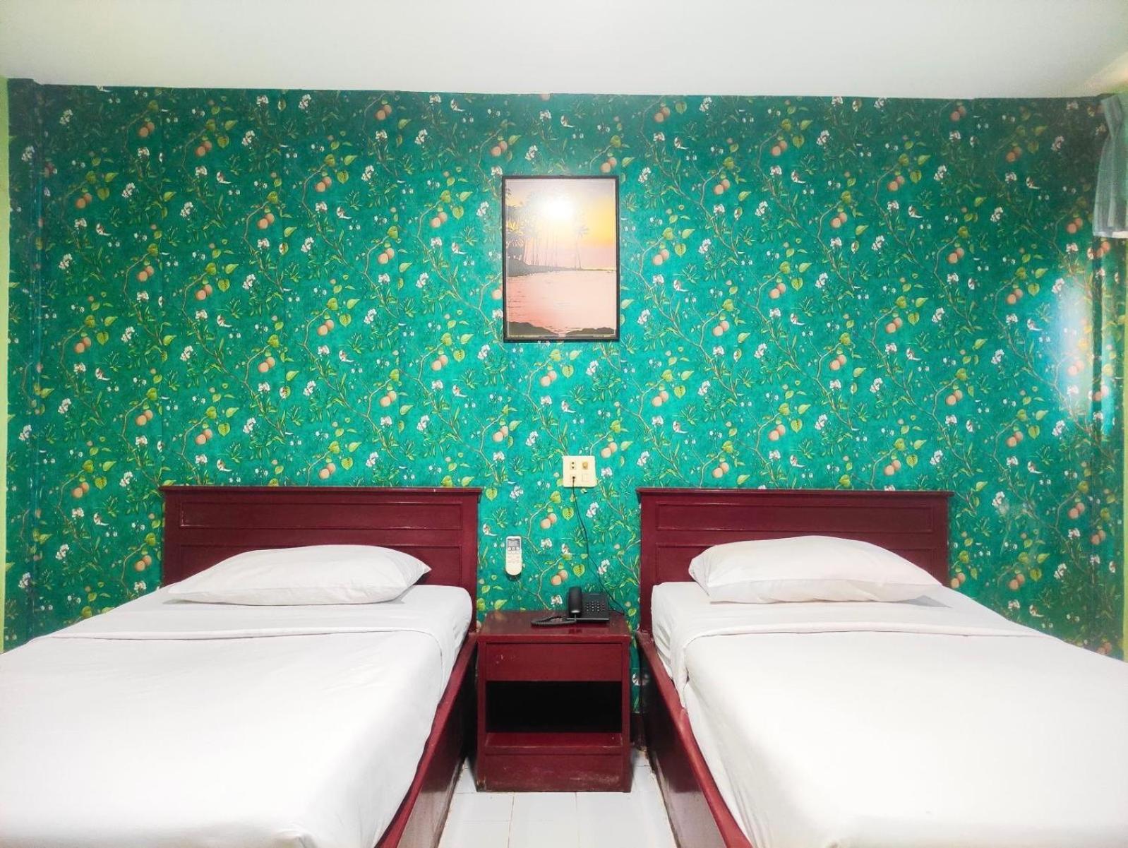 Woodlands Inn بانكوك المظهر الخارجي الصورة